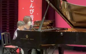 ピアノ・リトミック
